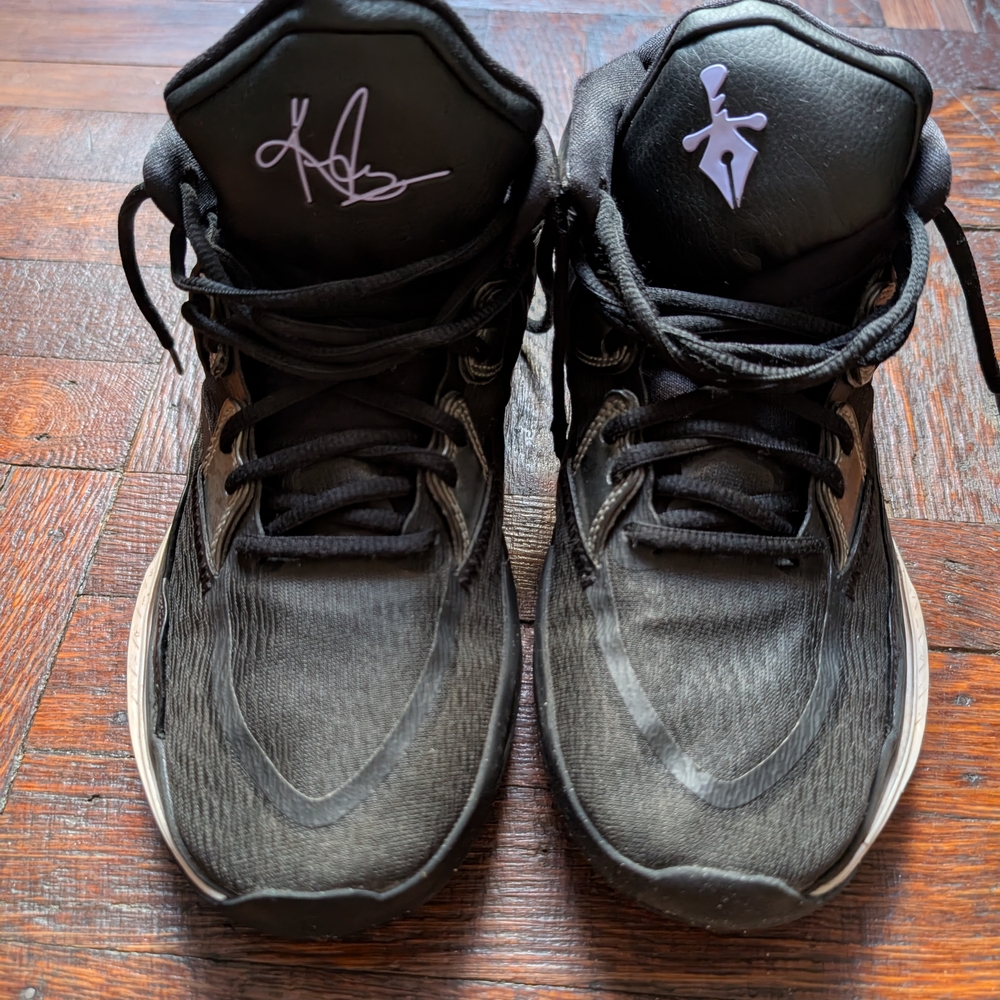 Kyrie 7 Infinity